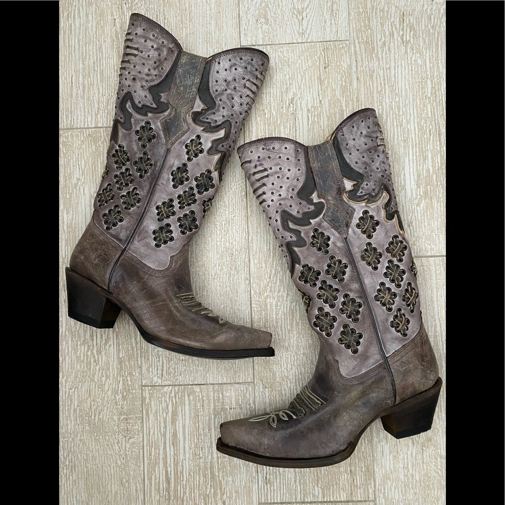 NEW CORRAL BOOTS